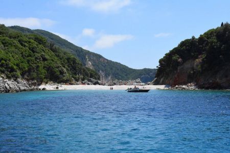 popeye-boat-rentals-paleokastritsa-g-84.jpg